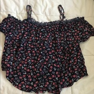 Floral Off the shoulder crop top